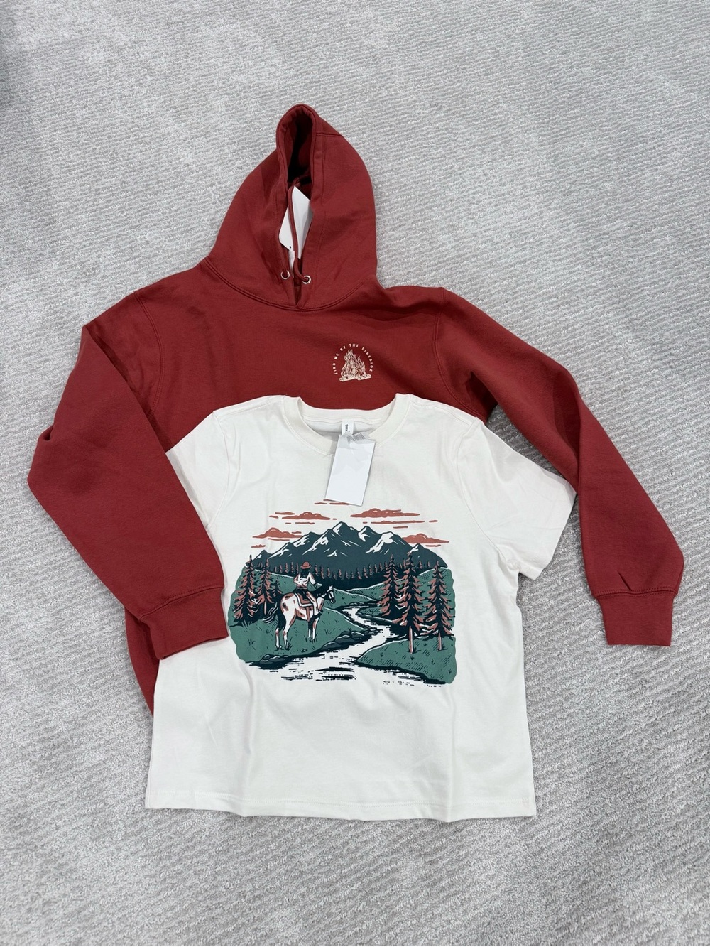 Mountain graphic T shirt and Hoodie gift set